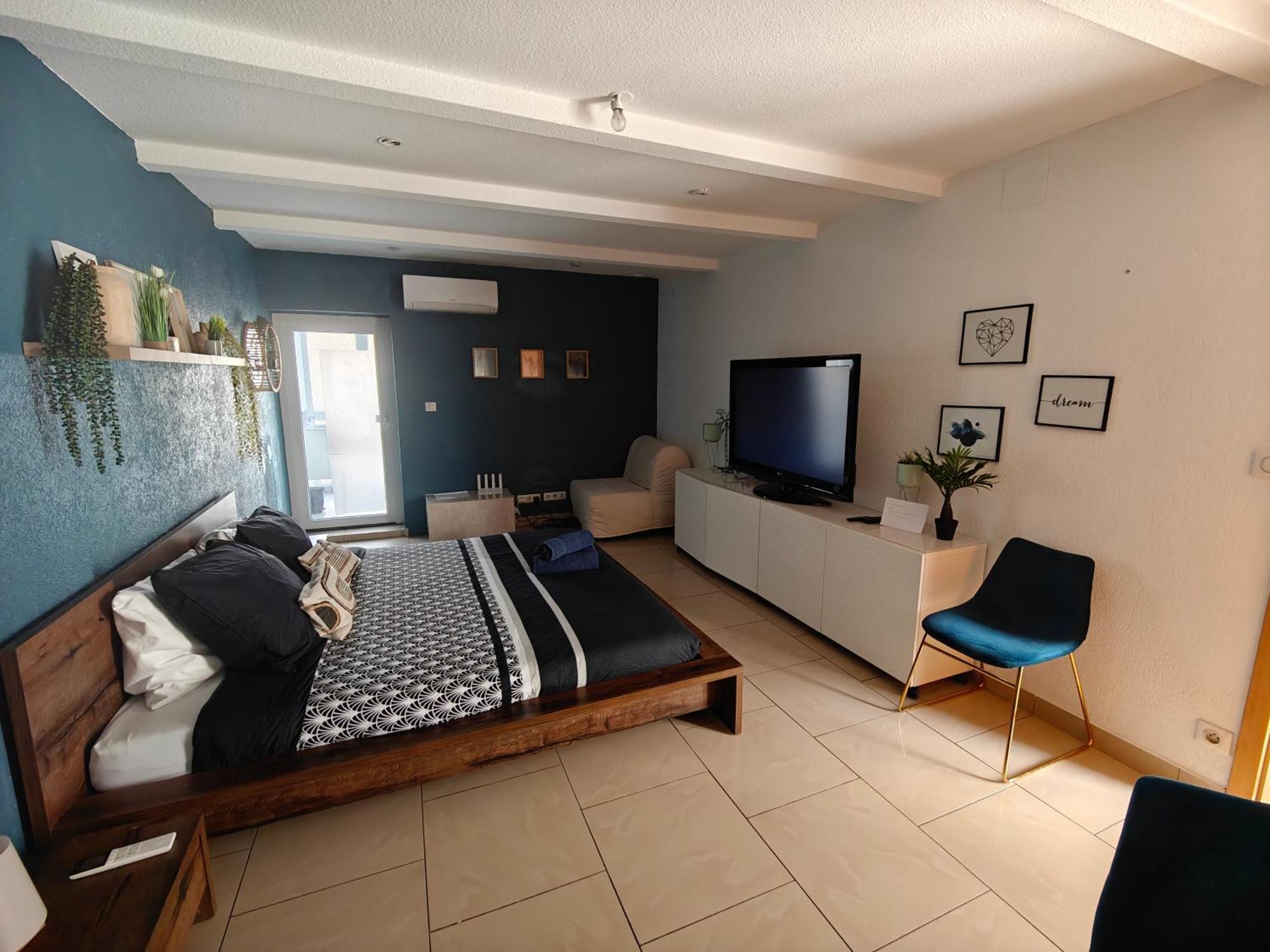 Suite 2 Lits Auberge Du Manala Hotel 24 24 Proche Basel Saint-Louis  Exterior foto